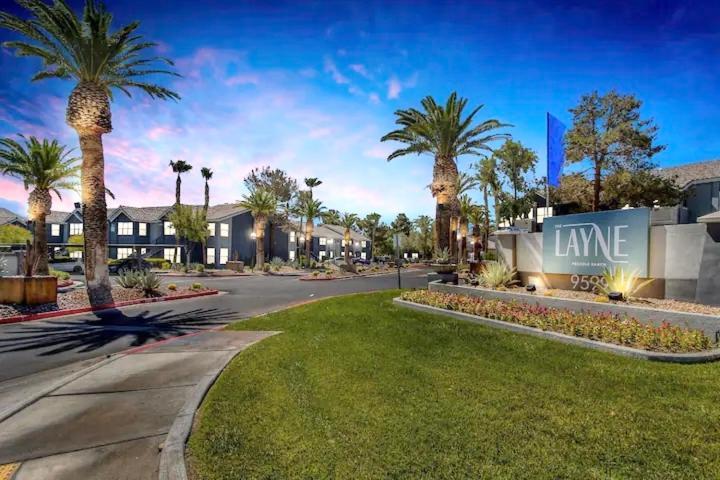 Las Vegas Apartment Near The Strip Exterior photo